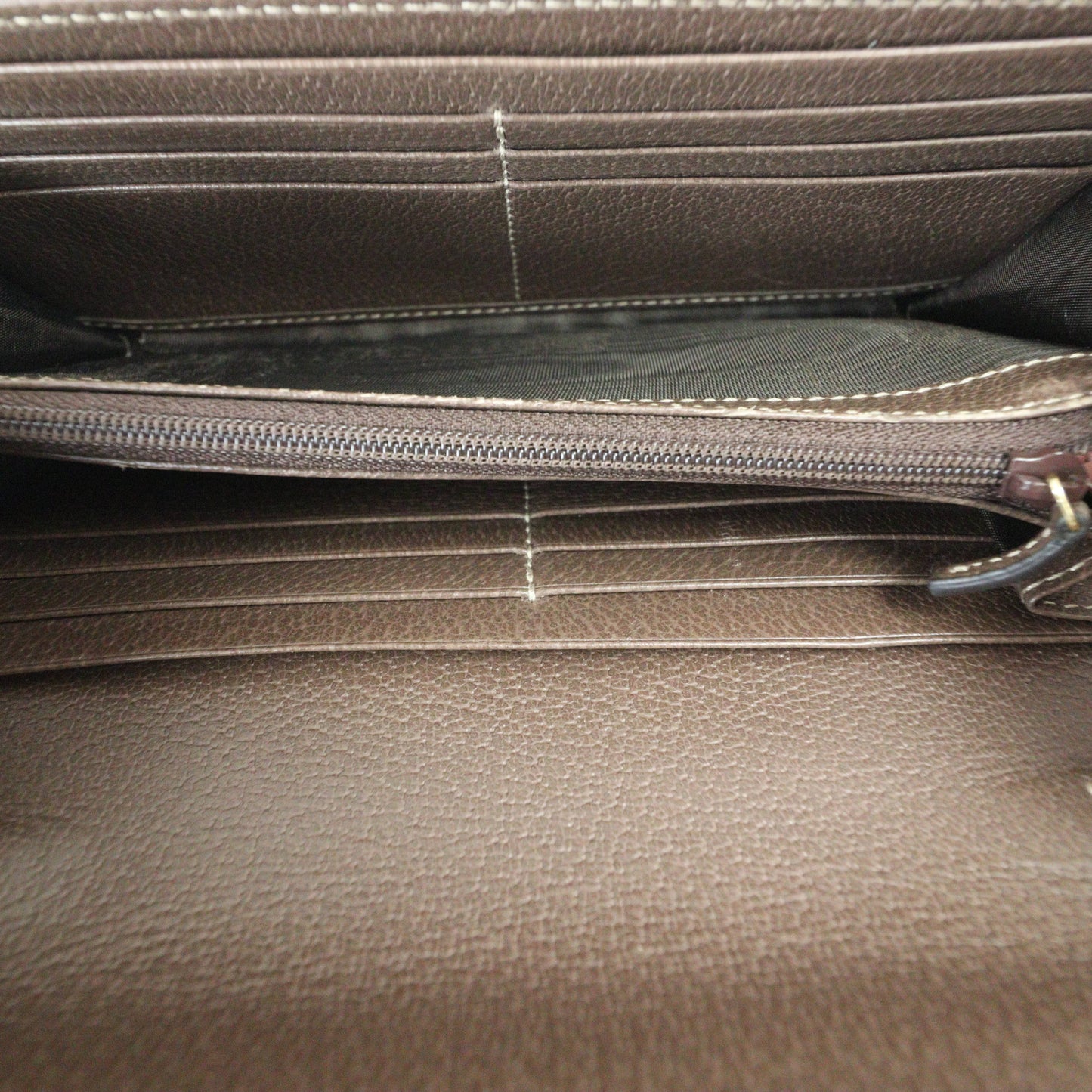 Gucci Ophidia GG Supreme Wallet on Chain