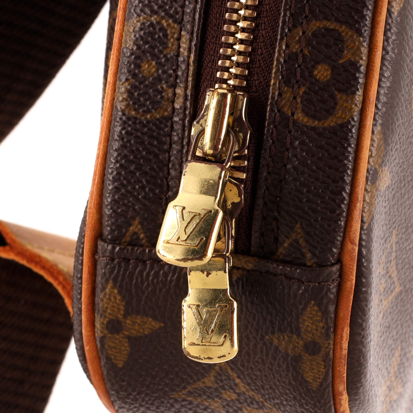 Louis Vuitton Pochette Gange Monogram Canvas