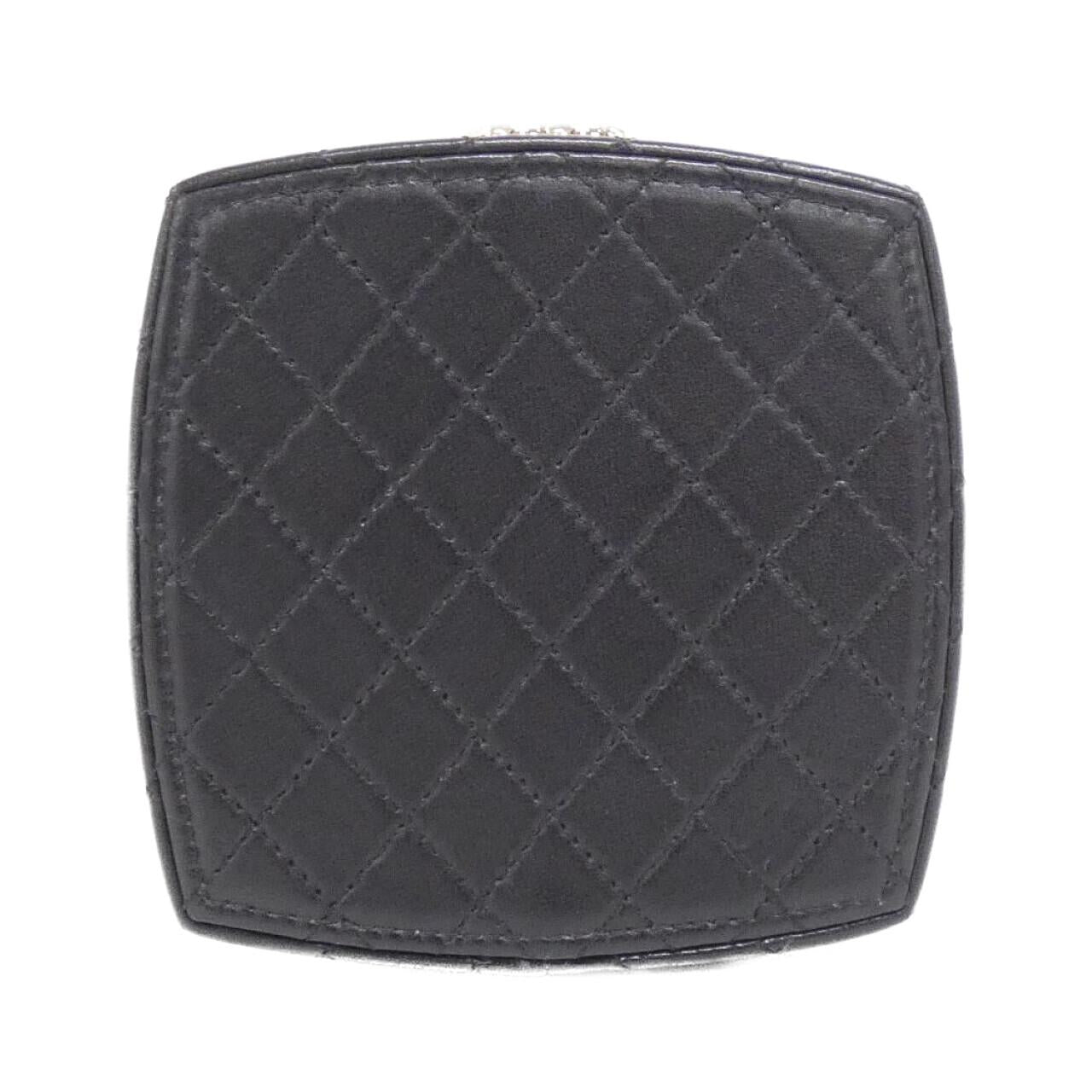 Chanel Lambskin Chain Clutch