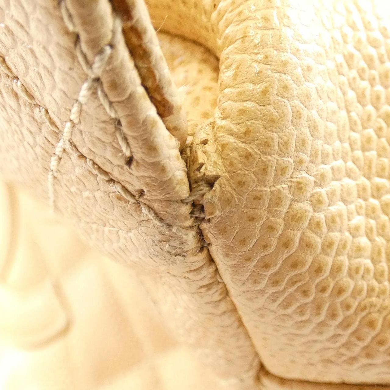 Chanel Caviar Skin Shoulder Bag
