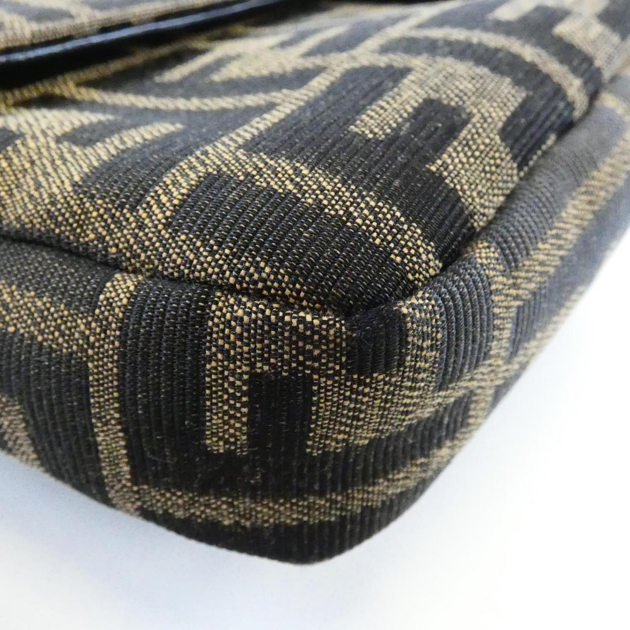 Fendi Baguette Shoulder Bag - Ewore Bags