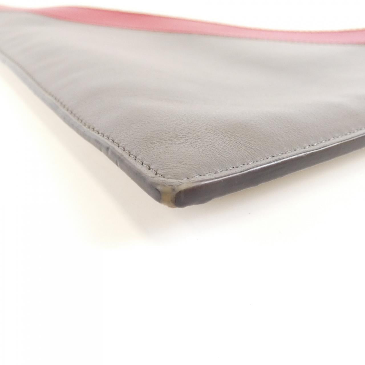 Fendi Clutch - Ewore Bags