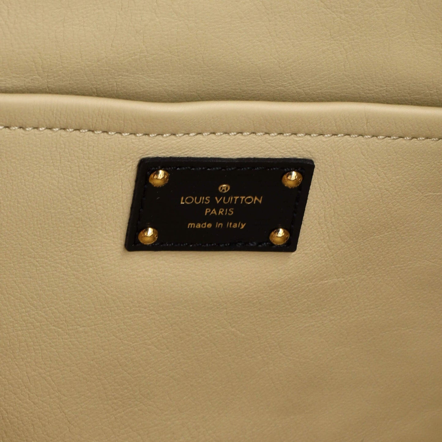 Louis Vuitton Squishy Messenger Bag Monogram Vinyl