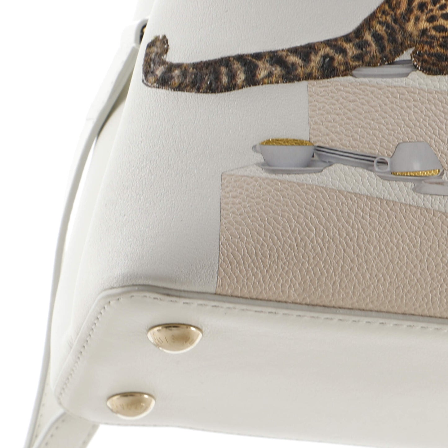 Louis Vuitton Paola Pivi ArtyCapucines Bag Printed Leather MM