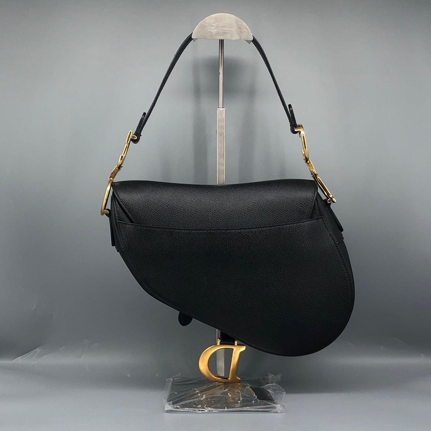 Christian Dior Saddle Medium Grained Calfskin Shoulder Bag Black + Extra Strap