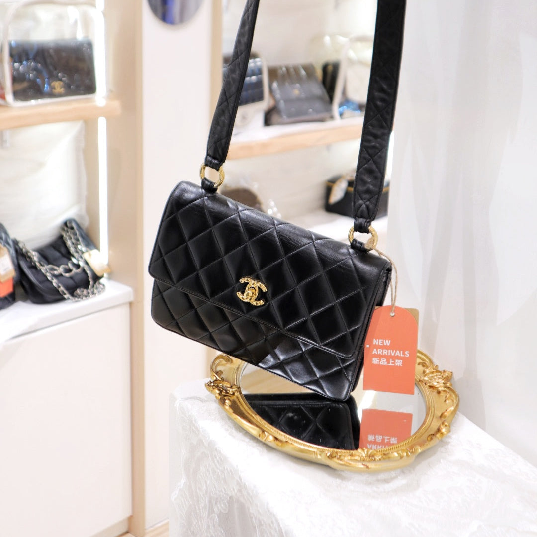 Chanel Shoulder Bag - Ewore Bags