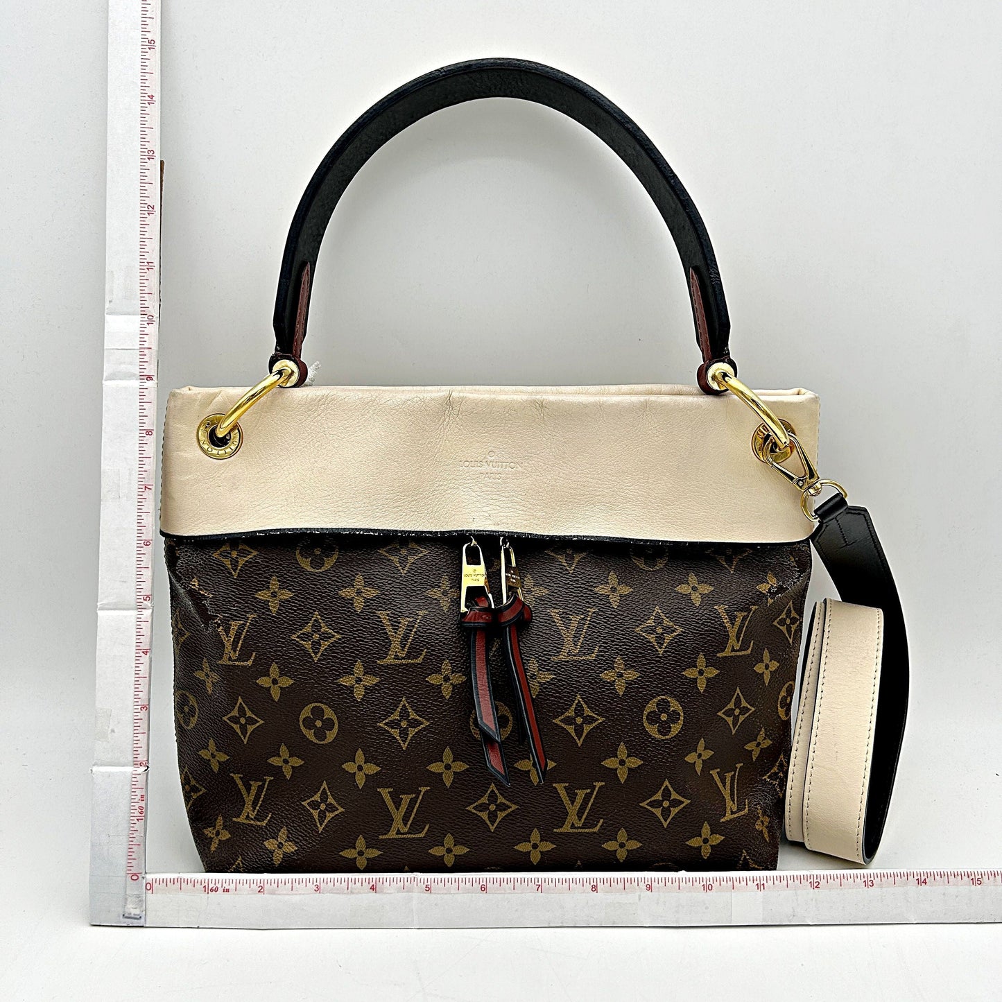 LOUIS VUITTON Monogram Tuileries Besace Creme LA32388