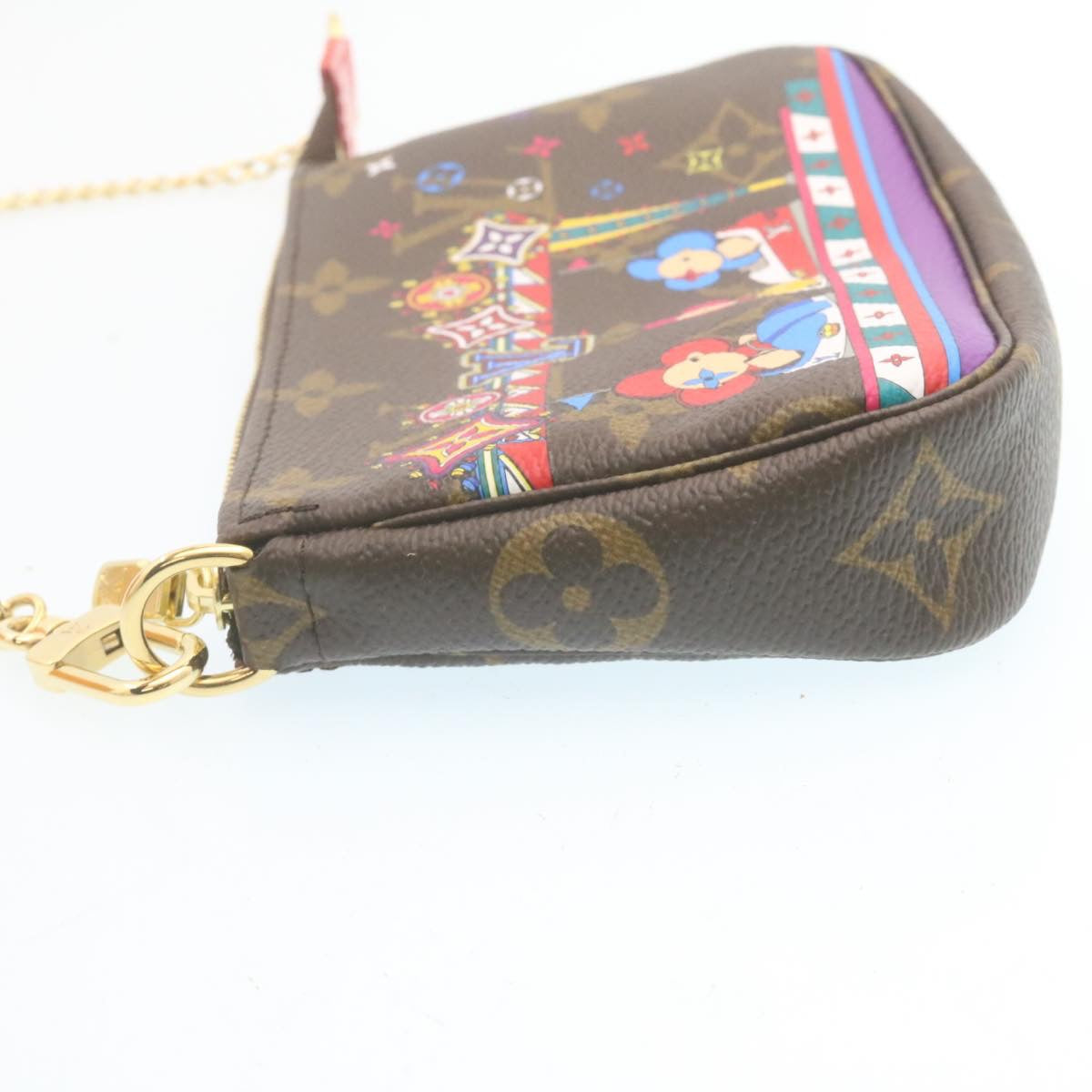 LOUIS VUITTON Monogram Vivienne Mini Pochette Accessoires Auth 28293A Clutch