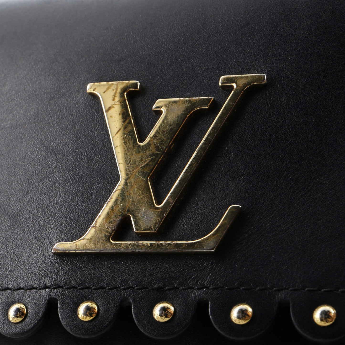 Louis Vuitton Chain Louise Clutch Studded Leather MM