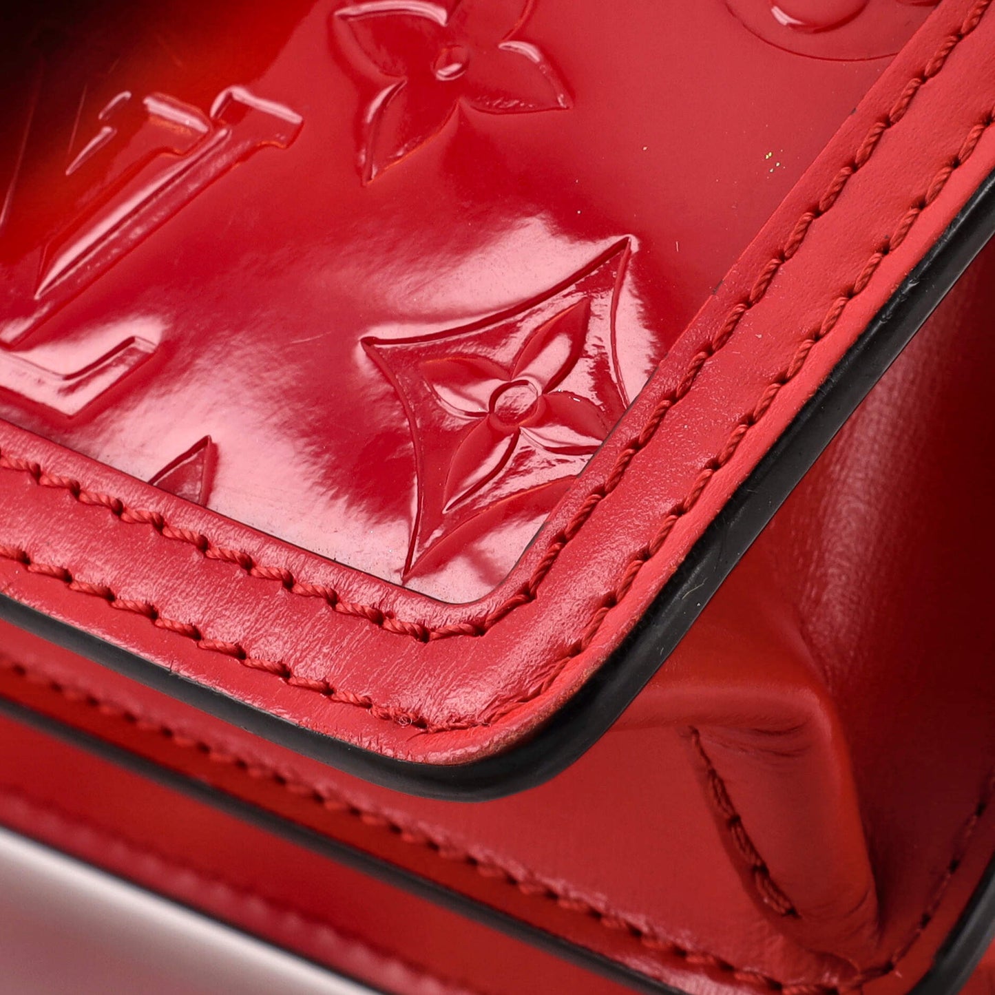 Louis Vuitton Dauphine Shoulder Bag Monogram Vernis Mini