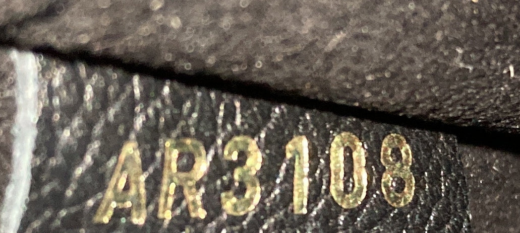 Louis Vuitton Lockmeto Handbag Leather