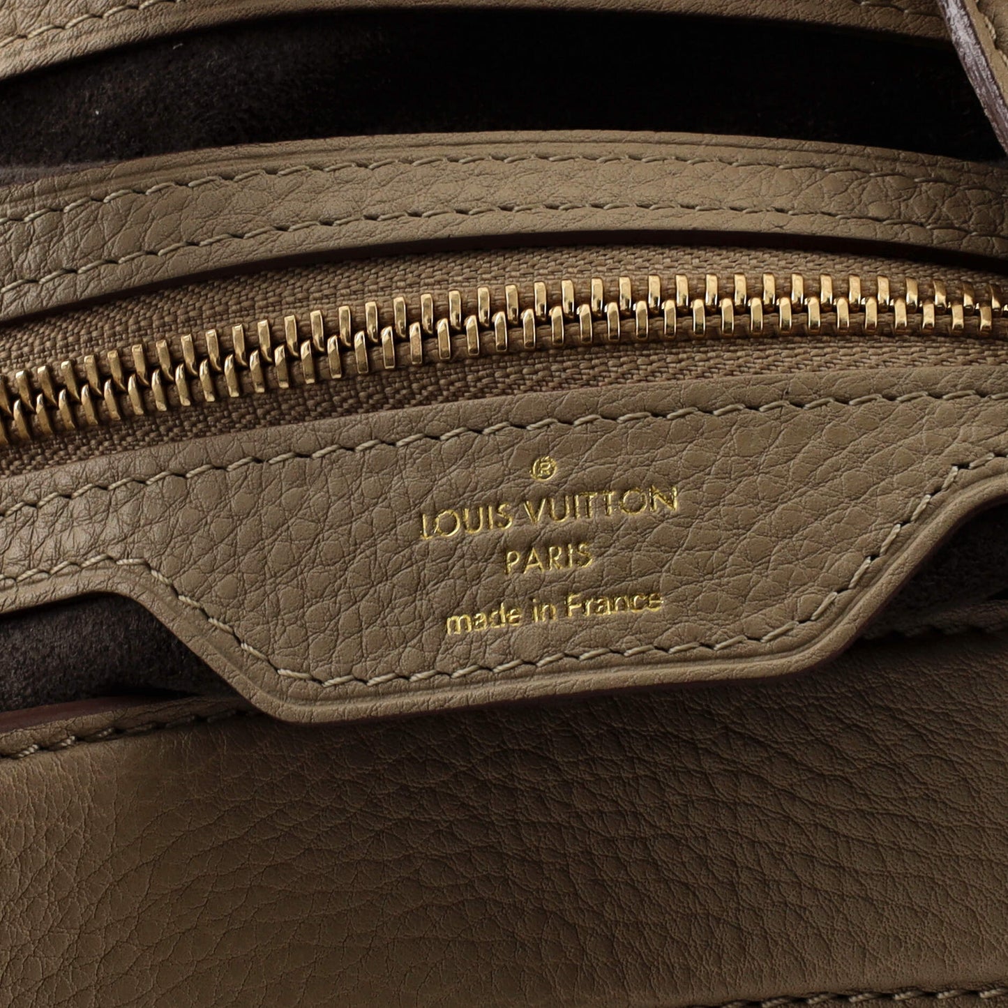 Louis Vuitton Cirrus Handbag Mahina Leather PM