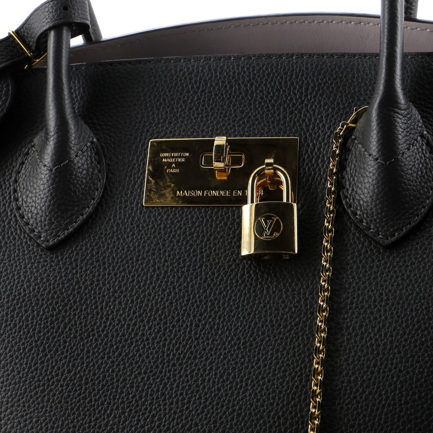 Louis Vuitton Milla Handbag Veau Nuage Calfskin MM