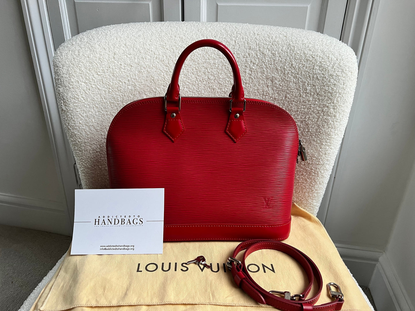 Louis Vuitton Alma PM Rouge Epi
