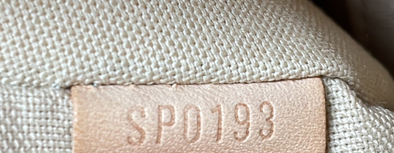 Louis Vuitton Siracusa Handbag Damier GM