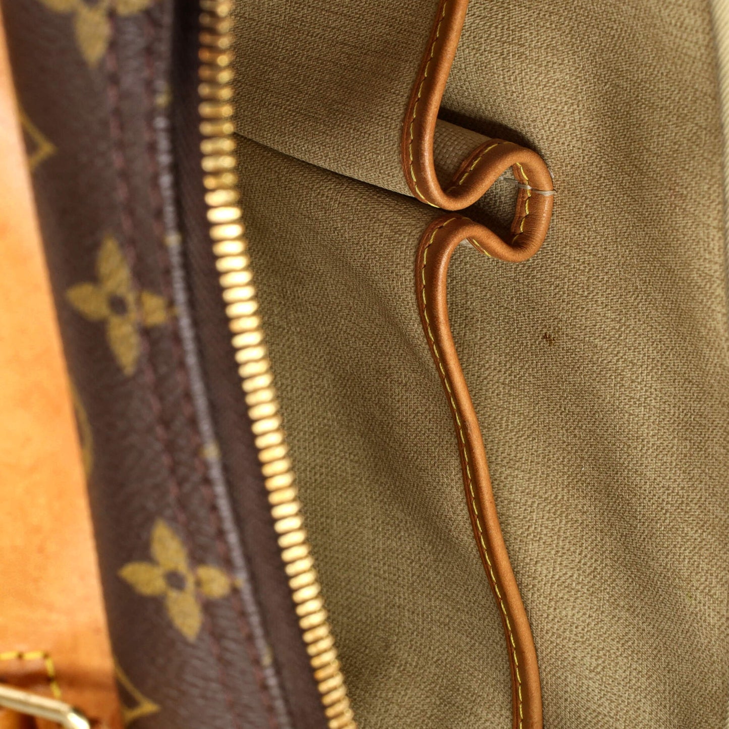 Louis Vuitton Deauville Handbag Monogram Canvas