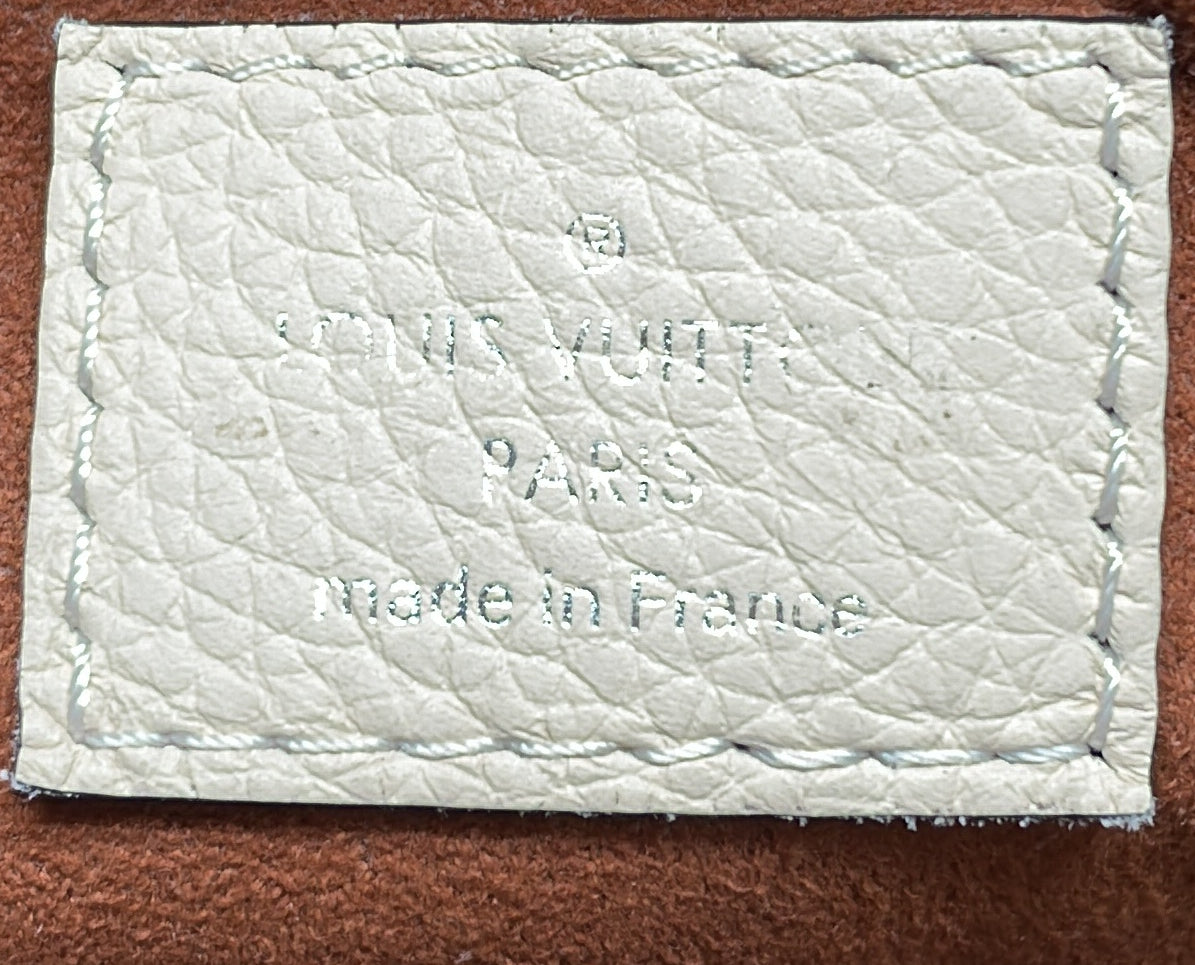 Louis Vuitton Why Knot Shoulder Bag Mahina Leather PM