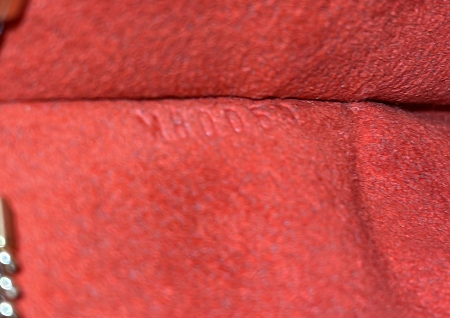 Louis Vuitton Aubagne Bag Damier