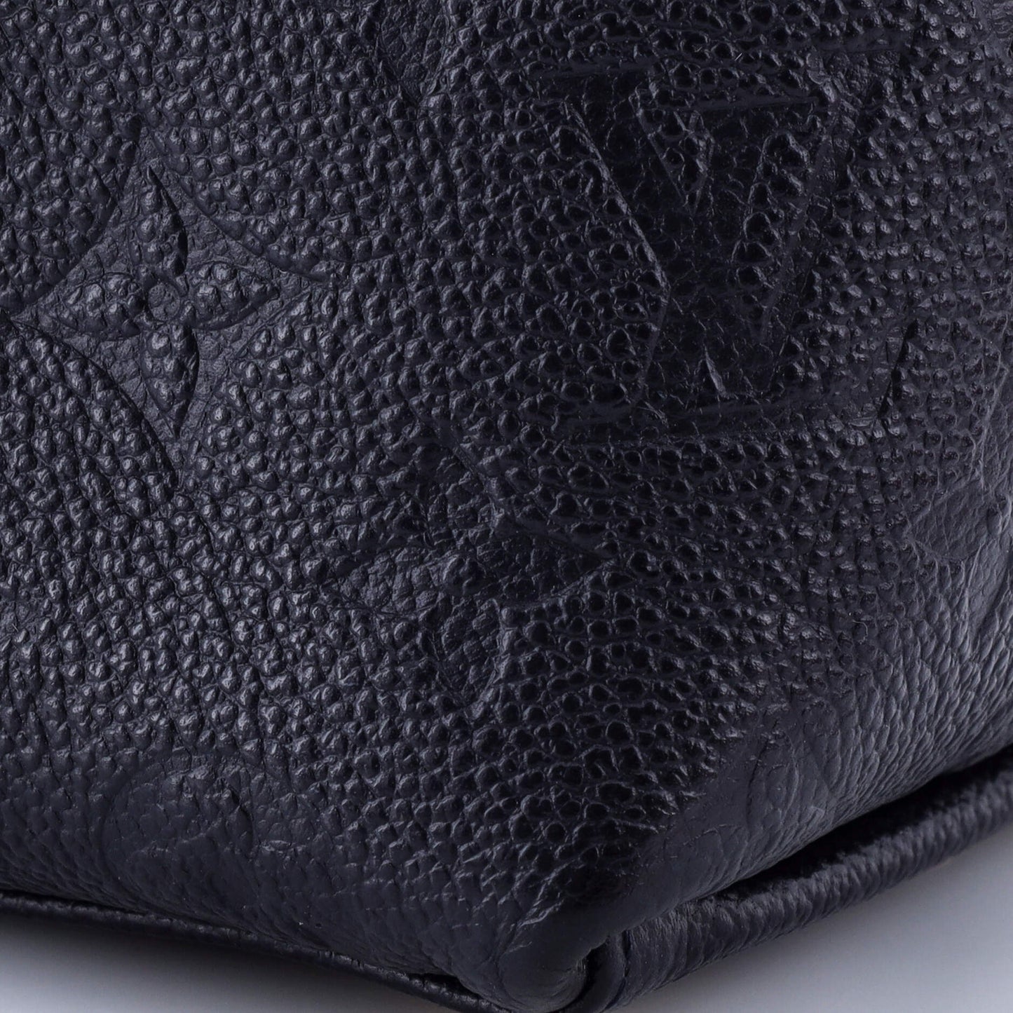 Louis Vuitton V Tote Monogram Empreinte Leather BB