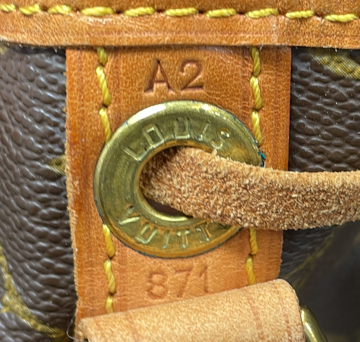Louis Vuitton Petit Noe Handbag Monogram Canvas