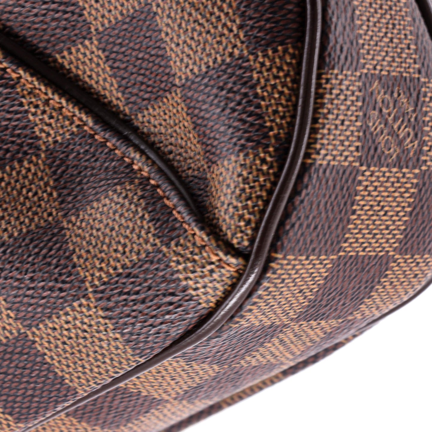 Louis Vuitton Thames Handbag Damier PM
