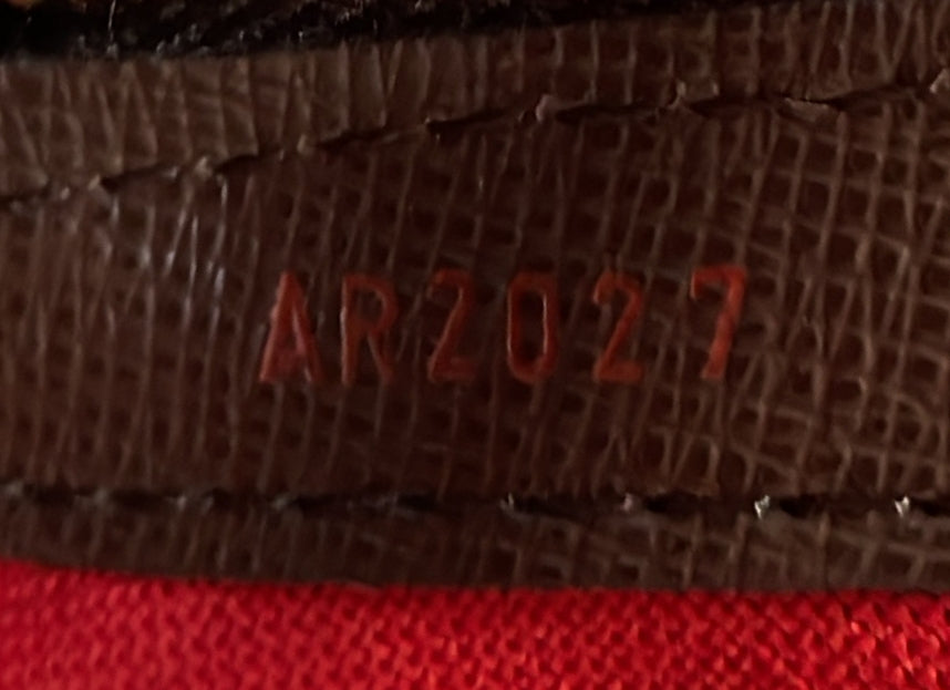 Louis Vuitton Belem Handbag Damier MM