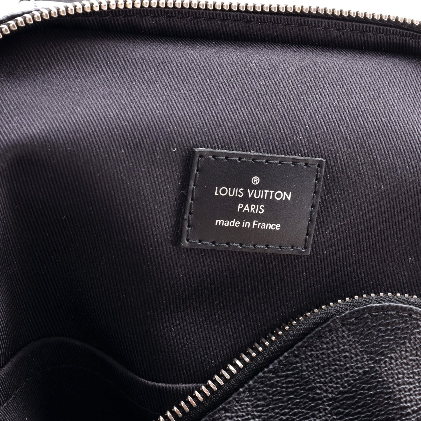 Louis Vuitton Avenue Sling Bag Damier Graphite