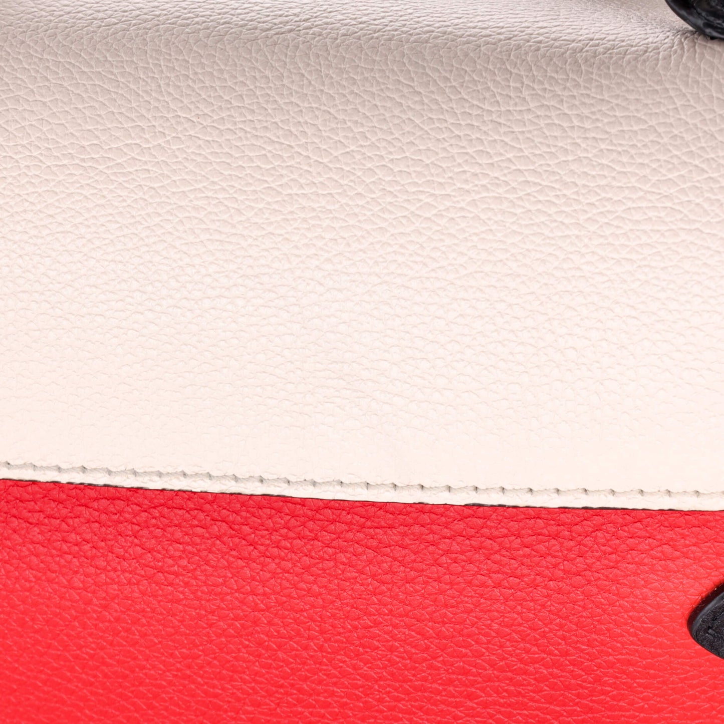 Louis Vuitton Lockme Ever Handbag Leather BB