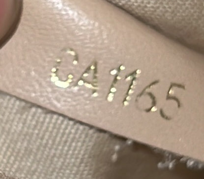 Louis Vuitton Montaigne Handbag Monogram Vernis BB