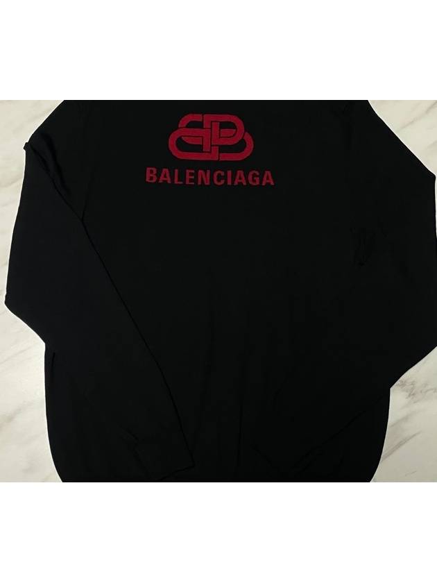 Luxury Balenciaga Trending 2026 BB logo turtleneck sweater 105
