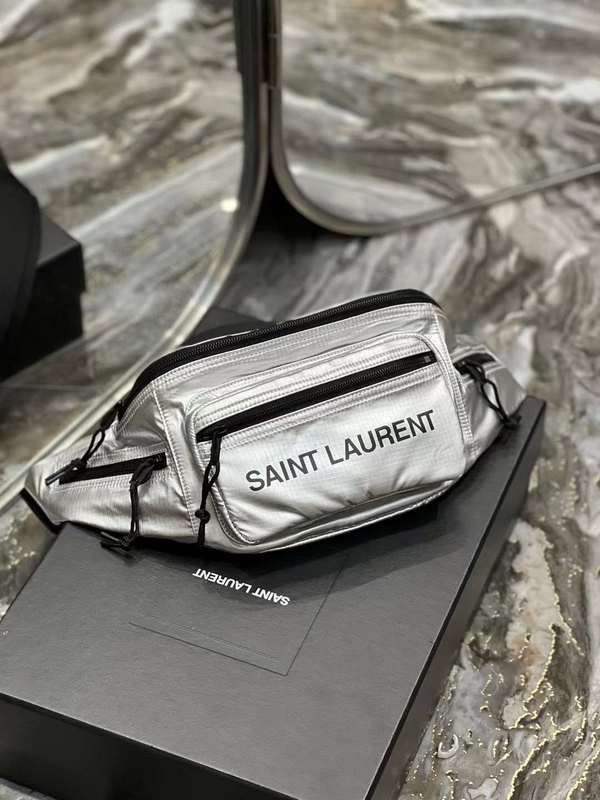 Yves Saint Laurent Icon Everyday Handbag