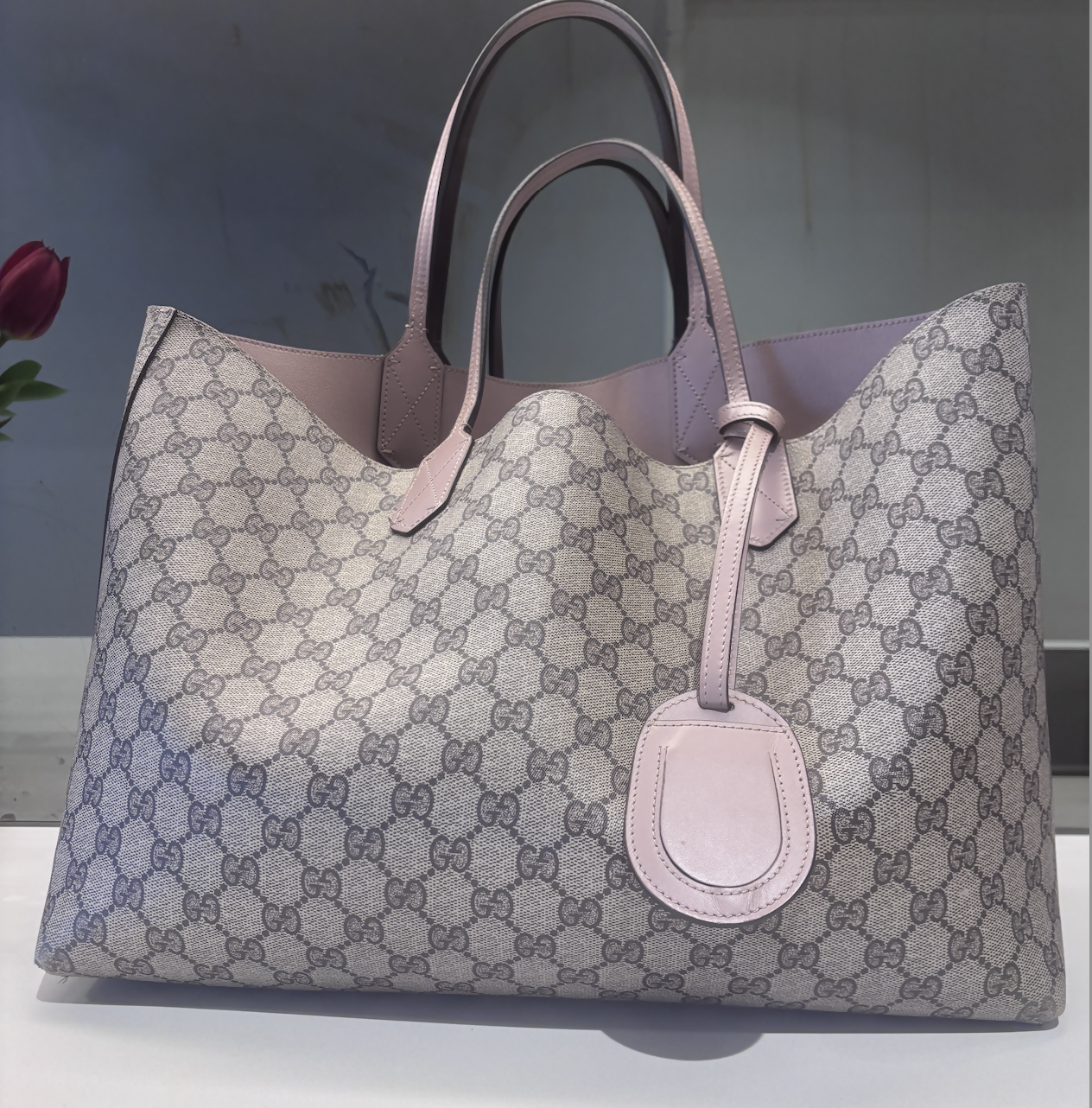 Gucci reversible tote bag