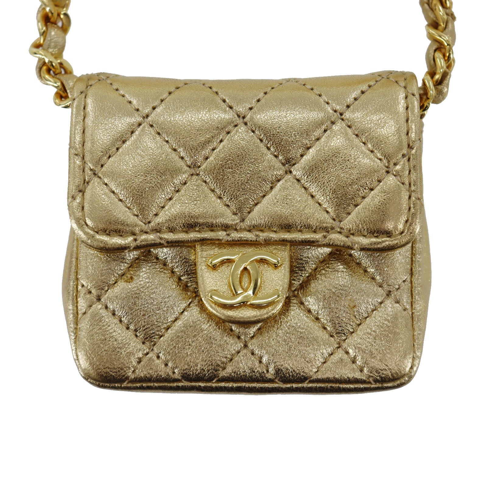 Chanel Matelassé Shoulder Bag - Ewore Bags