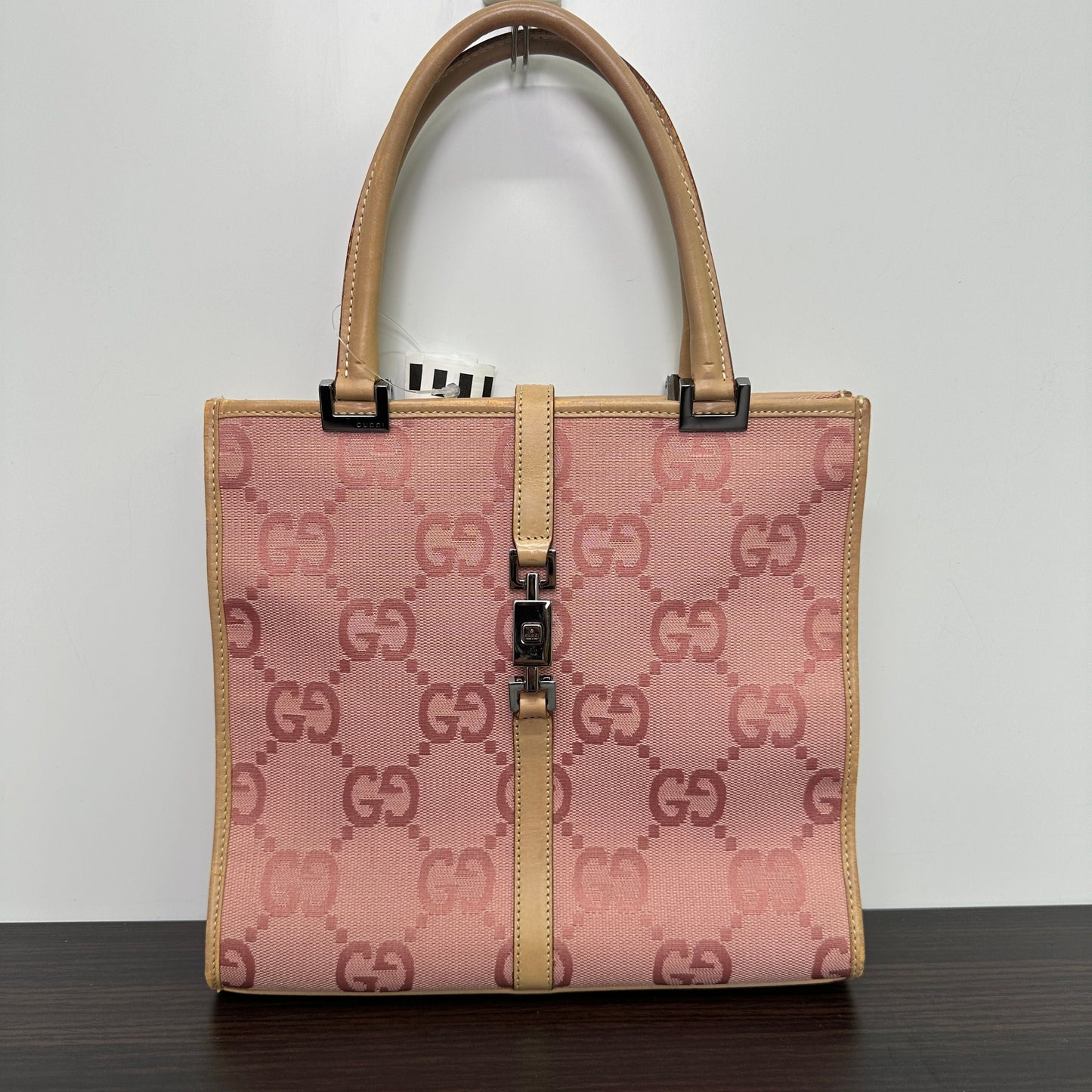 Gucci Piston Lock Bardot   - Pink Totes, Handbags LB124986