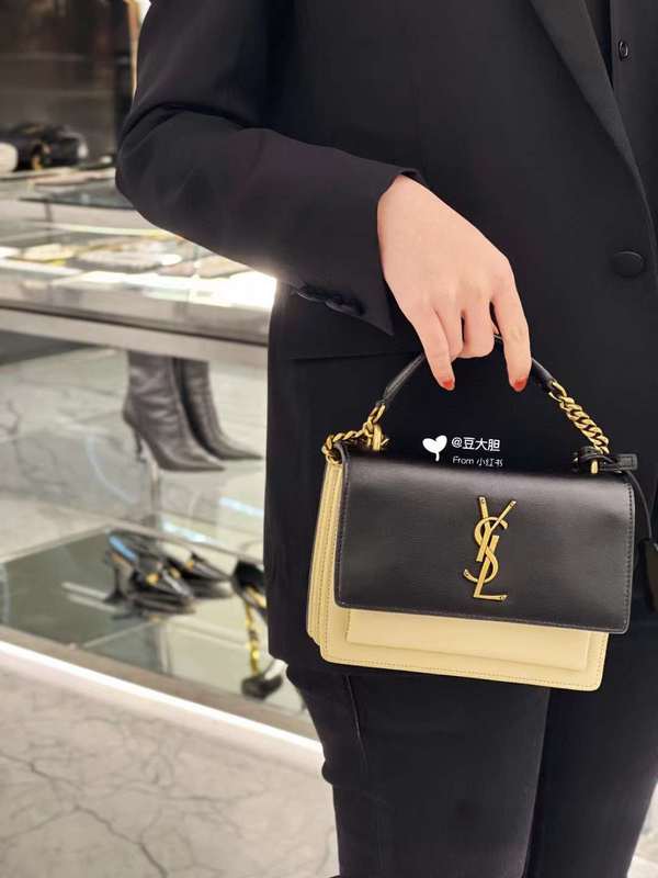 Yves Saint Laurent Day Everyday Handbag