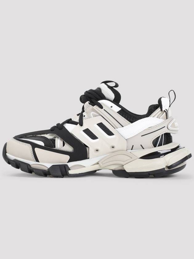 Luxury Balenciaga Trending 2026 track low top sneakers 542436W3AC4