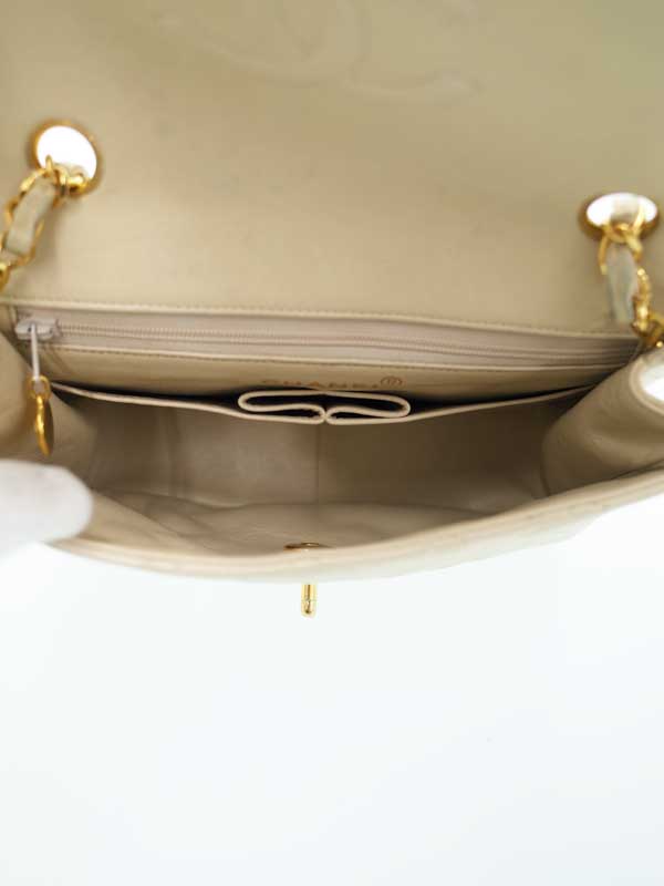 Chanel Matelasse Chain Shoulder Bag Beige