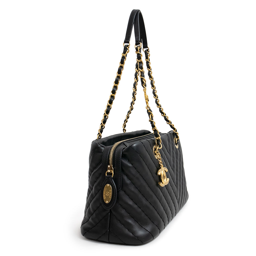 Chanel CC Mark Charm Chevron V Stitch Chain Calfskin Black