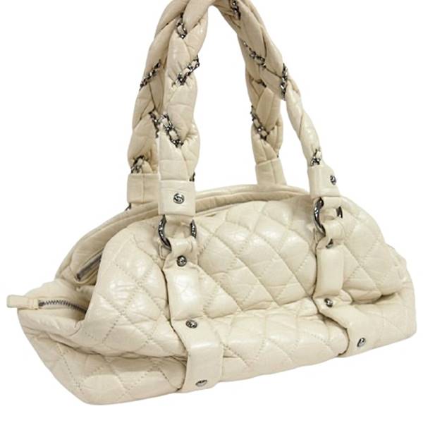 Chanel Matelasse Tote Ivory Horizontal Shoulder Bag Diamond Quilted