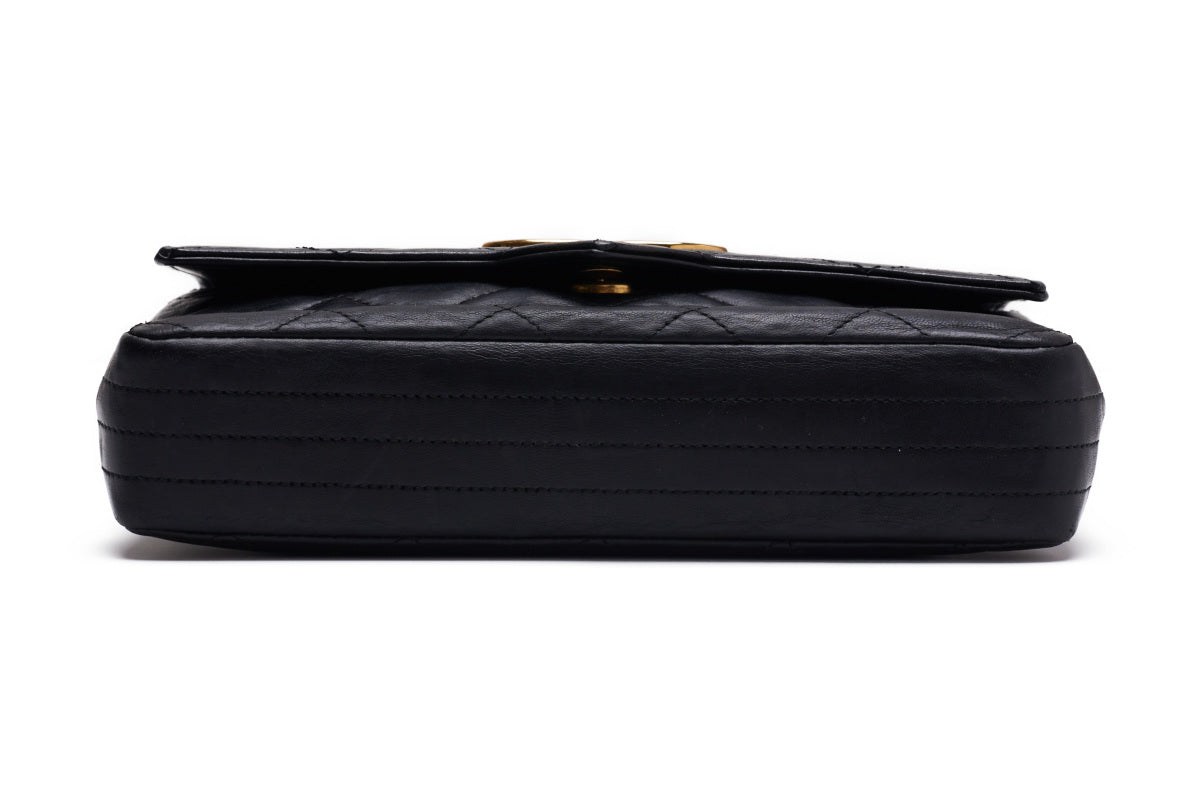 Chanel Matelasse Chain Lambskin Shoulder Bag Black