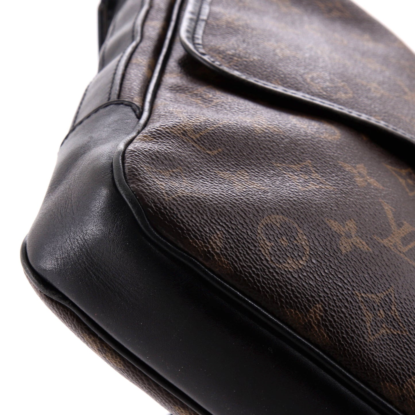 Louis Vuitton Bass Messenger Bag Macassar Monogram Canvas MM