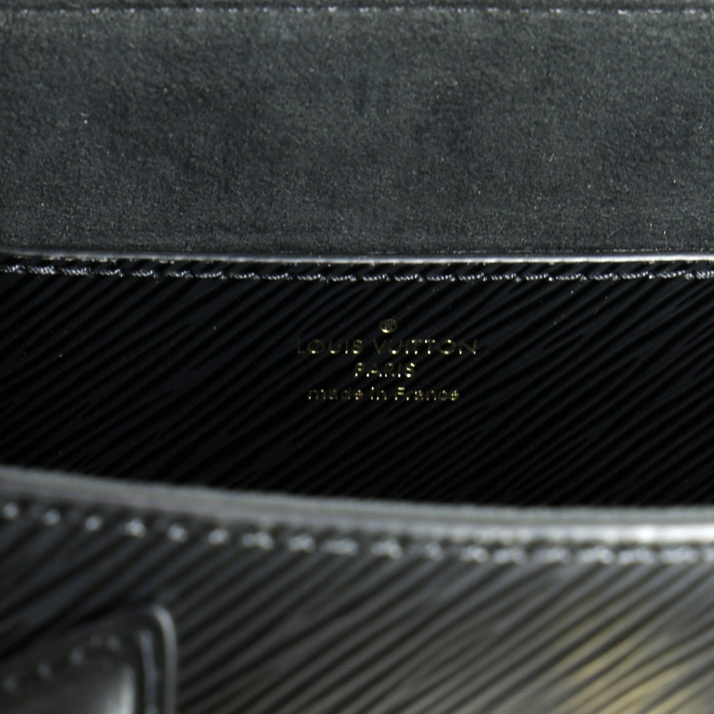 Louis Vuitton Pillow Twist Bag Epi Leather MM