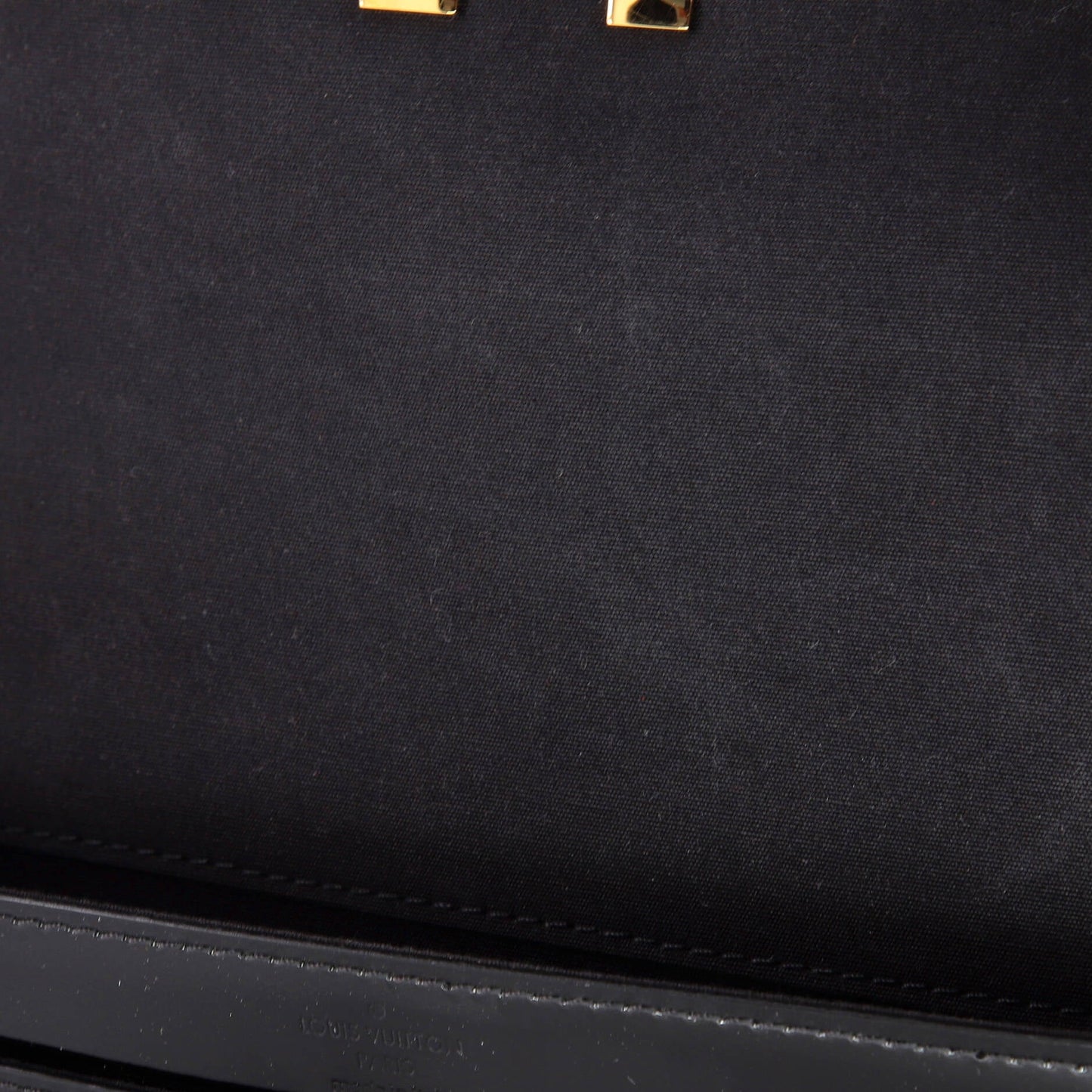 Louis Vuitton Louise Clutch Patent East West
