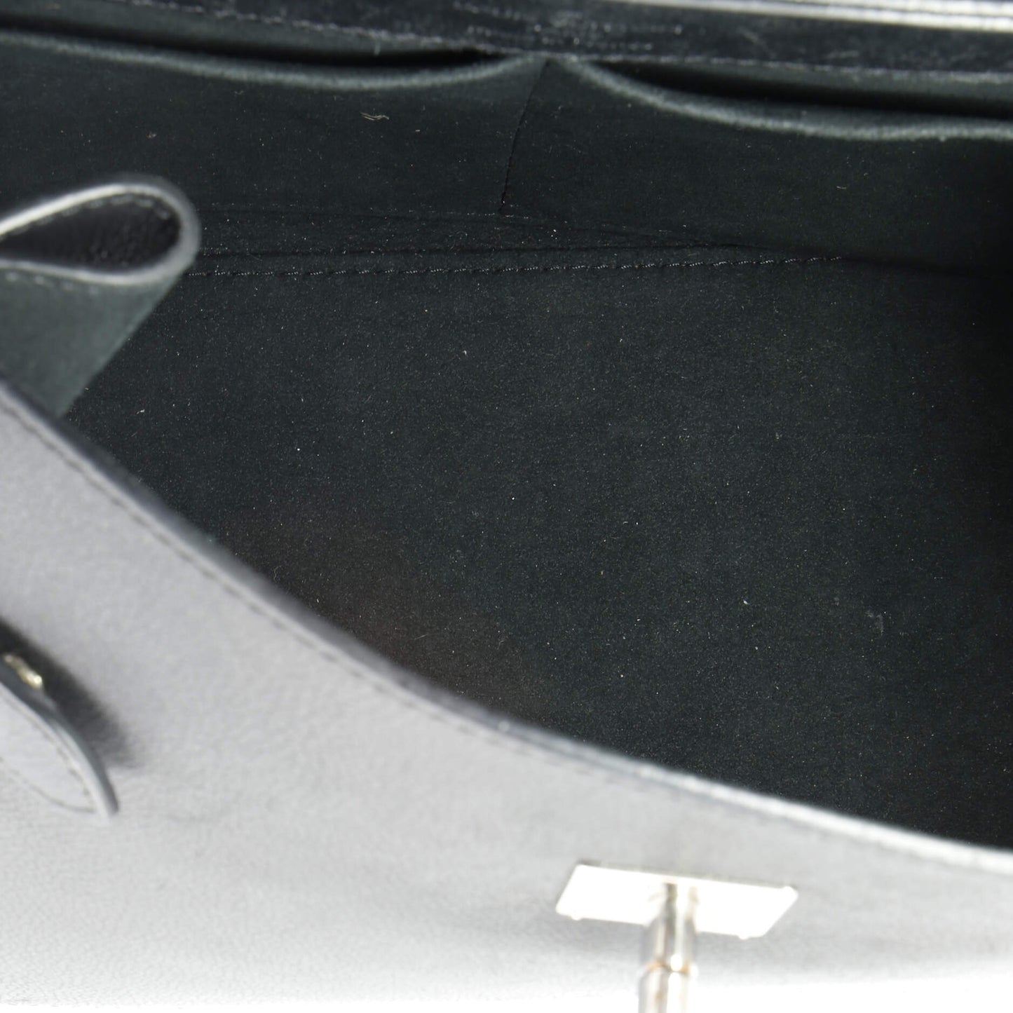 Louis Vuitton Lockme Ever Handbag Leather MM