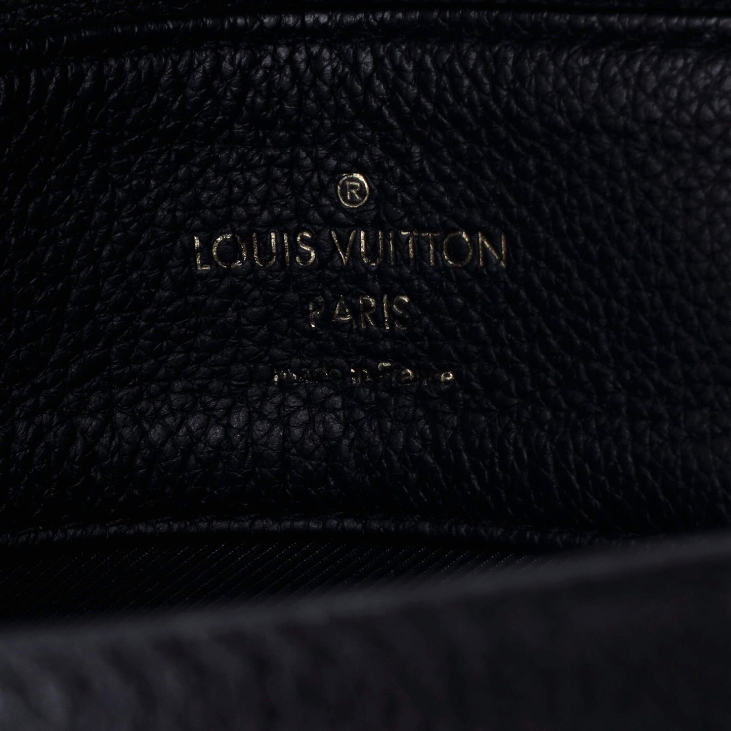 Louis Vuitton Lockme Handbag Leather MM