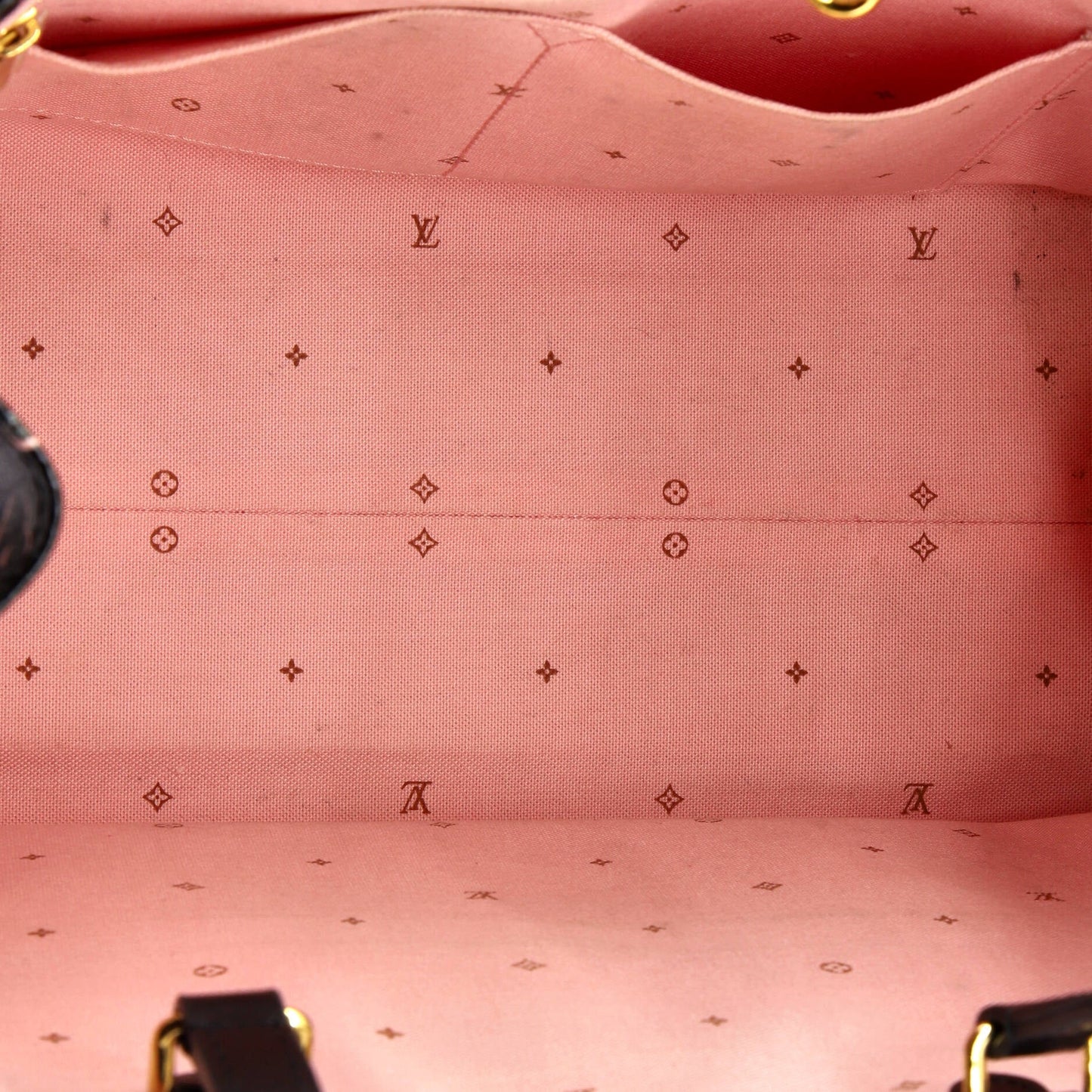 Louis Vuitton OnTheGo Tote Fall for You Monogram Canvas MM