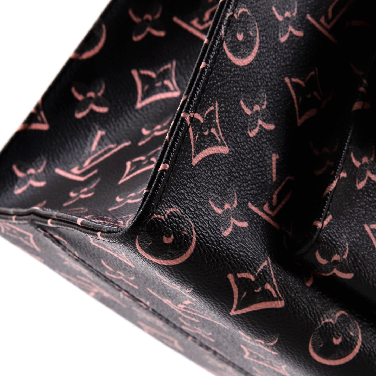 Louis Vuitton OnTheGo Tote Fall for You Monogram Canvas MM