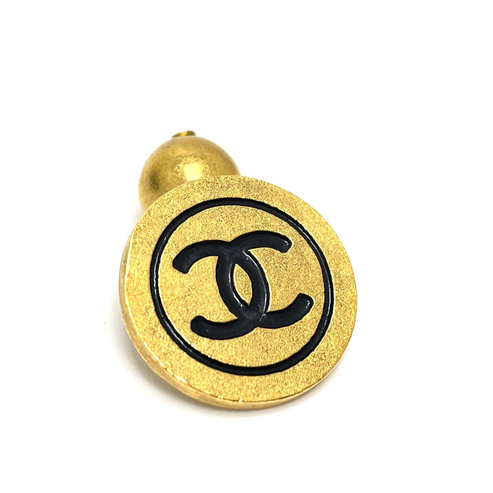 CHANEL cuffs metal gold CCCOCO Mark 93A vintage Women
