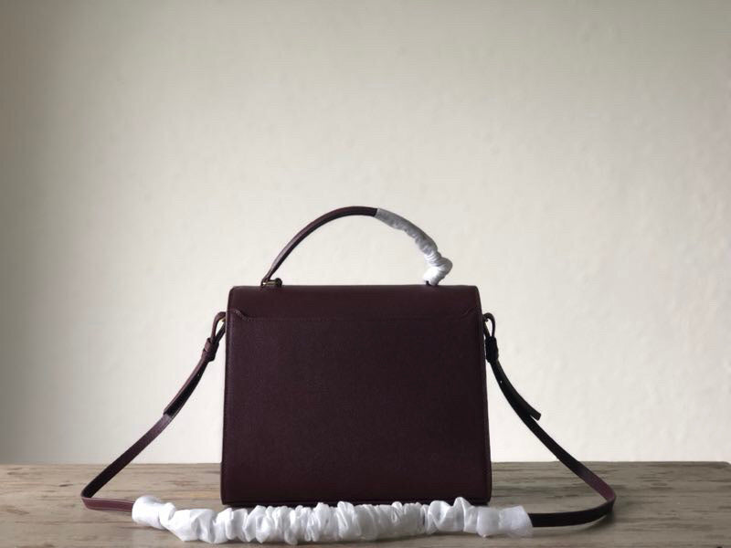 Yves Saint Laurent - Bags - 525