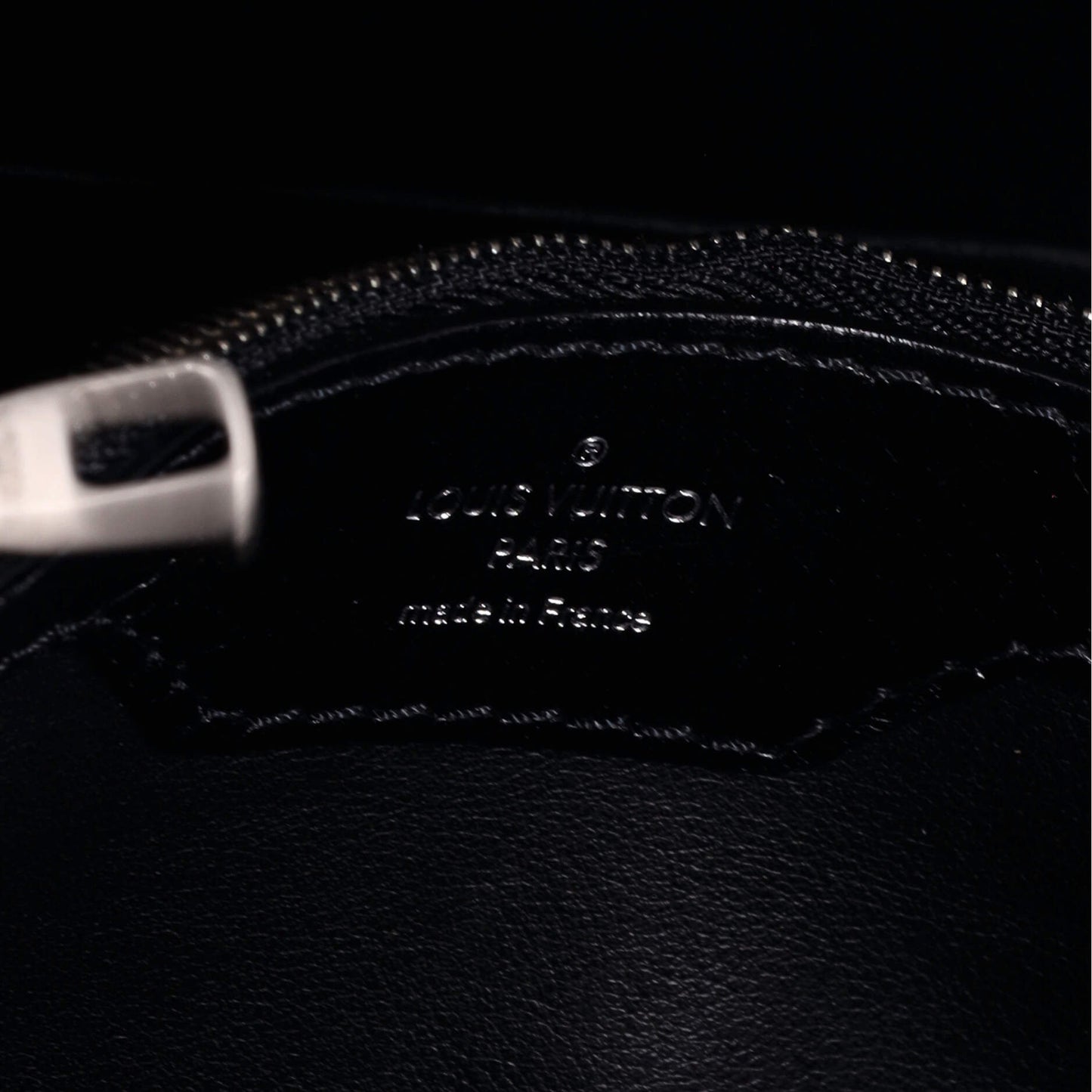 Louis Vuitton Capucines Bag Glazed Calfskin MM